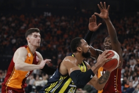 basketbolda-derbi-zamani-galatasaray-fenerbahce-9HmOnPeY.jpg