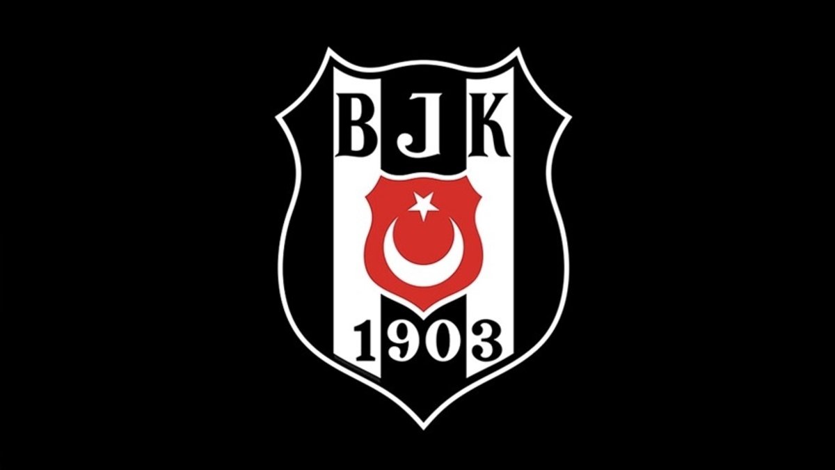 besiktas-2025-2026-sezonunda-giyecegi-4-formasini-satisa-sundu-xZnUX7ZZ.jpeg