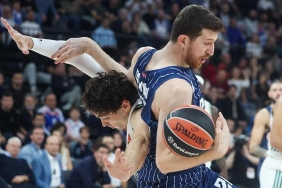 canli-anadolu-efes-panathinaikos-euroleaguede-kritik-mac-WCN5fsIL.jpg