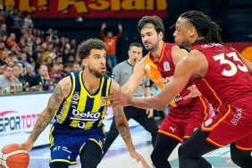 dev-derbide-kazanan-fenerbahce-beko-galatasaray-mct-technic-fenerbahce-beko-maci-sonucu-76-85-bDB3QxE8.jpg
