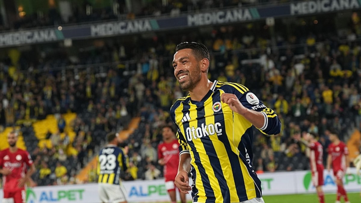 fenerbahcede-kadro-disi-kararinin-nedeni-belli-oldu-cenk-tosun-ve-irfan-can-kahveci-dF9KIIQU.jpeg