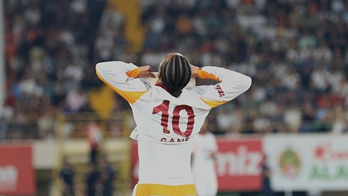 galatasarayda-hayrete-dusuren-sane-gercegi-ZwWHKrQ5.jpeg