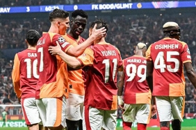 galatasaraydan-13-sene-sonra-bir-ilk-PtdiMfQH.jpg
