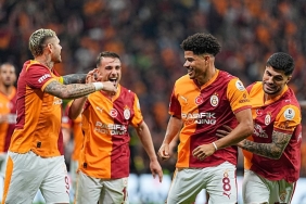 galatasaraydan-o-isme-dev-zam-maasi-iki-katina-cikacak-Y7kFlmxv.jpeg