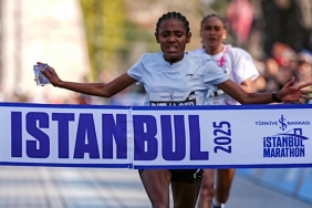 47-istanbul-maratonunu-kadinlarda-bizuager-aderra-kazandi-BJV8R6hc.jpg