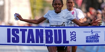 47-istanbul-maratonunu-kadinlarda-bizuager-aderra-kazandi-BJV8R6hc.jpg