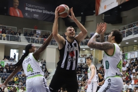 besiktas-gain-anadolu-efes-oncesi-seriyi-surdurdu-6da-6-CX7Kqb7q.jpg
