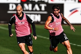 besiktas-milli-arada-hazirliklarini-surdurdu-lUcMFlSp.jpeg