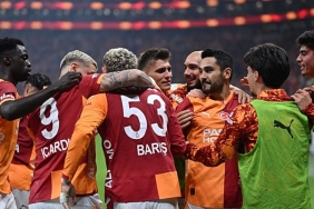 galatasaray-nefes-kesen-macta-kazandi-liderligi-birakmadi-tH5cDIQO.jpeg