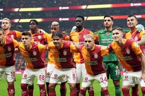 galatasarayda-2-sakatlik-soku-birden-oyuna-devam-edemediler-XJlrFv4K.jpeg