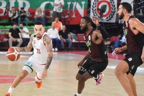 karsiyaka-basketbolda-chiozza-sorunu-MReCLs6e.jpg