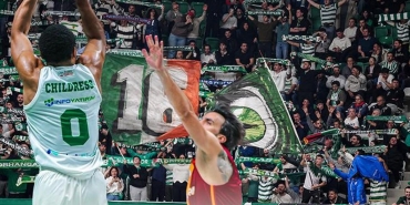 brandon-childress-triple-double-yapti-bursaspor-potada-galatasarayi-uzatmada-devirdi-AdUK27nq.jpg