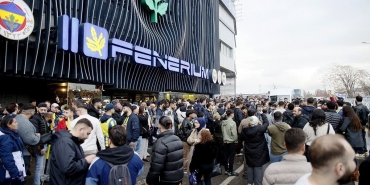 fenerbahceli-taraftarlar-derbi-haftasi-feneriumdan-143-milyon-762-bin-liralik-urun-aldi-VRRajk1t.jpeg