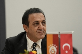 galatasaray-haberi-abdullah-kavukcudan-orta-saha-transferi-icin-flas-aciklama-leminanin-daha-genci-pxNWBbZ9.jpeg
