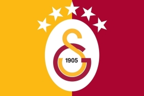 galatasaray-o-isimle-yollarini-ayiracak-karar-oyuncuya-bildirildi-tUHHwRAL.jpg