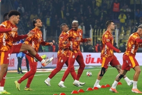 galatasarayda-osimhen-ve-torreira-alarmi-samsunspor-macinda-ELA2sHfh.jpeg