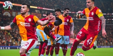 galatasarayin-ilk-yaridaki-en-istikrarlisi-abdulkerim-bardakci-oldu-rqamMHfe.jpg