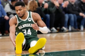 giannis-milwaukee-bucks-ile-gelecegini-gorusmeye-basladi-tlOnVk7R.jpg