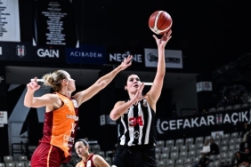 kadinlar-basketbol-super-liginde-derbi-heyecani-vlqaSmP1.jpg