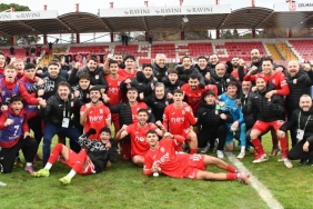 balikesirspor-hiz-kesmeden-devam-ediyor-GzZbMvI8.jpg