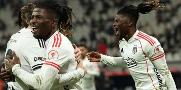 besiktasin-yildizi-el-bilal-toure-durdurulamiyor-yine-sahneye-cikti-PyWkPKcy.jpg