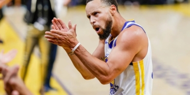 curry-warriorsin-rol-oyunculari-icin-yukleri-benden-daha-agir-h1NE3uAZ.jpg