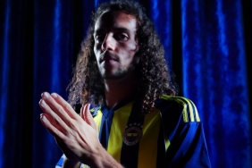 fenerbahce-guendouzi-ve-mert-gunokun-lisansini-cikardi-rBBlPl95.jpg
