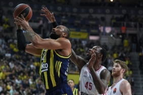 fenerbahce-olympiakosu-devirdi-1vuI15Z5.jpg