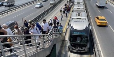 iett-zammi-2026-istanbulda-otobus-metrobus-marmaray-ne-kadar-kac-tl-oldu-ogrenci-akbili-Hcm5FaJB.jpg