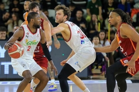 manisa-basket-galatasarayi-devirdi-ZVHuH7df.jpg