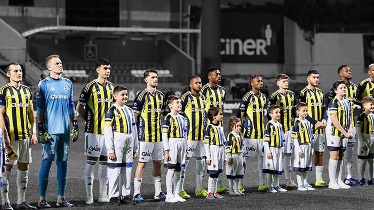 milli-takim-hocasindan-yildiz-oyuncu-icin-ortaligi-karistiracak-sozler-umarim-fenerbahceden-ayrilir-MgMvsEDN.jpg