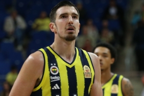 nando-de-colo-fenerbahceye-donmek-zor-karar-degil-e7y4SlJ9.jpg