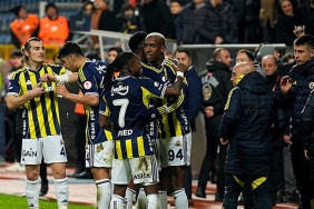 spor-yazarlarindan-beyoglu-yeni-carsi-spor-fenerbahce-maci-degerlendirmesi-VWQIBEQg.jpeg