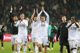 besiktas-seriyi-surdurmek-istiyor-iste-sergen-yalcinin-corendon-alanyaspor-maci-muhtemel-11i-l58q66fC.jpeg