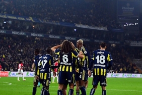 fenerbahce-kadikoyde-genclerbirligini-3-golle-gecti-macin-ozeti-kwEK62p3.jpeg