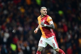 galatasarayda-72-golunu-kaydeden-mauro-icardi-tarihe-gecti-SJjTq9Np.jpg