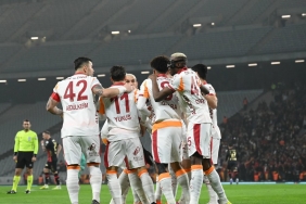 galatasarayda-gabriel-sara-gelismesi-ingilizler-onun-icin-geliyor-Qh4kKOw9.jpg