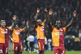galatasarayda-kulube-etkisi-okan-buruk-genis-kadronun-sefasini-suruyor-Smc7gLHF.jpeg