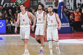 karsiyaka-basketbol-istanbulda-kayip-YNGWLQw3.jpg