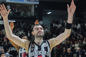 besiktas-manisa-basketin-konugu-oluyor-1Z3NgLpu.jpg