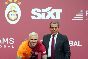 galatasarayda-dursun-ozbekten-flas-icardi-hamlesi-gorusme-ortaya-cikti-ks8pqXSg.jpeg