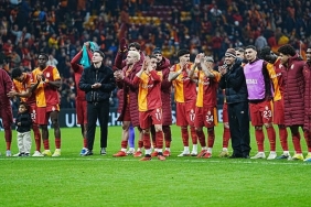 galatasarayli-4-yildiza-dev-kanca-liverpool-macinda-hTMMi1wj.jpeg