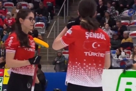 kadin-milli-takimimiz-curlingde-dunya-5si-oldu-KJexqmeK.jpg