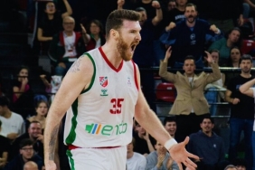 karsiyaka-basket-uzun-surenin-ardindan-nefes-aldi-YgWLpnAg.jpg