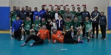 nilufer-belediyespor-hentbol-takimi-avrupada-yari-final-pesinde-pkUthnnh.jpg