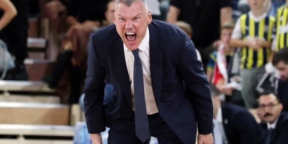 Sarunas Jasikevicius: “Fenerbahçe basketbolunu oynamanın yolunu bulmalıyız”